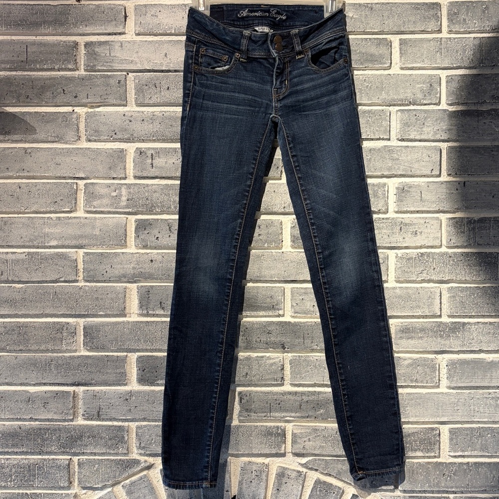American Eagle Super Stretch Skinny Jeans - Size 00 Regular